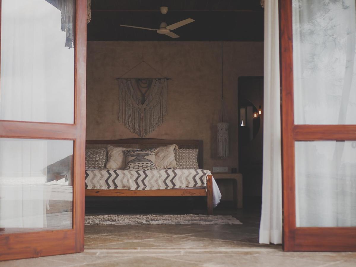 Vaayu Kula mandrem Hotel Bagian luar foto