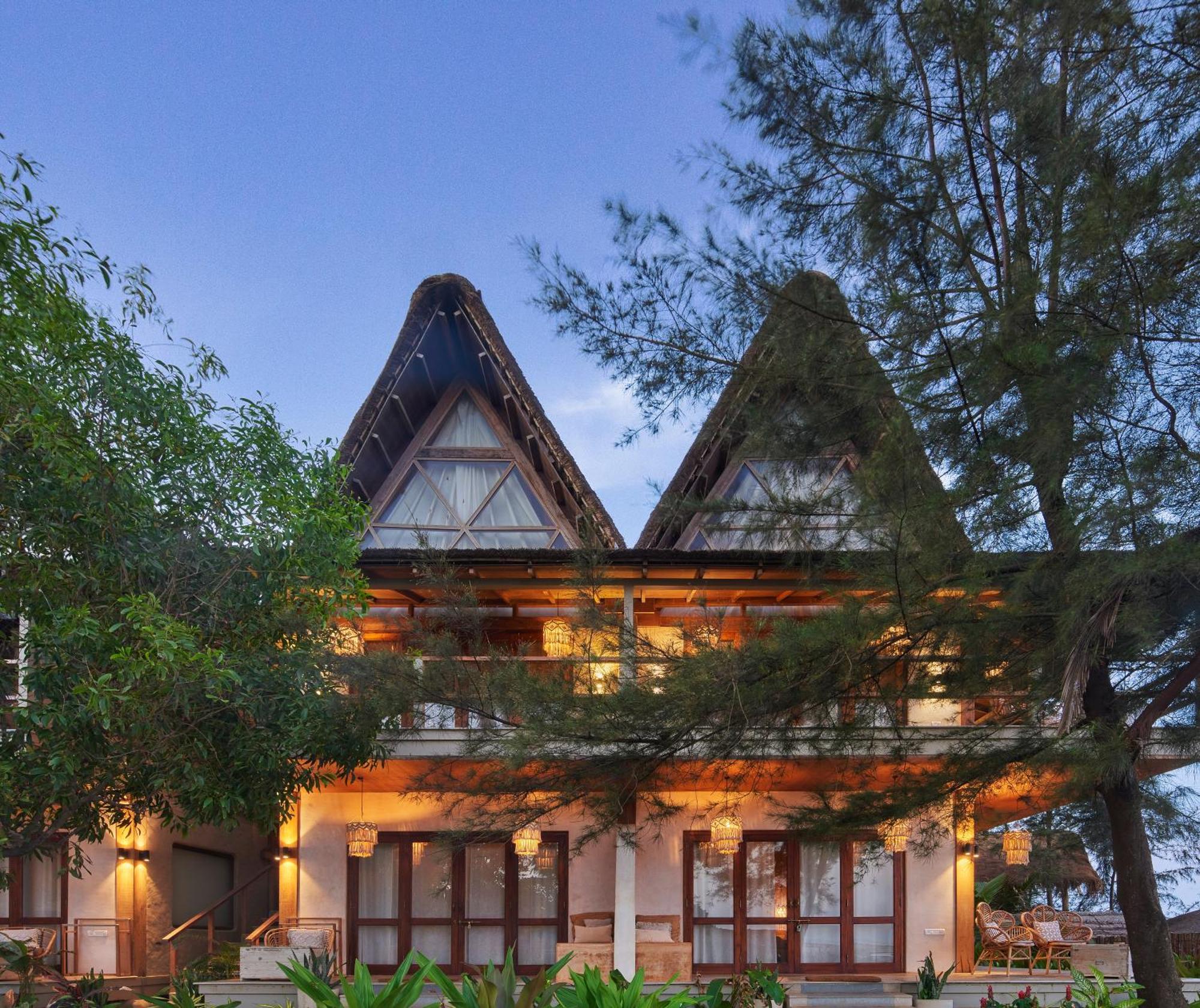 Vaayu Kula mandrem Hotel Bagian luar foto
